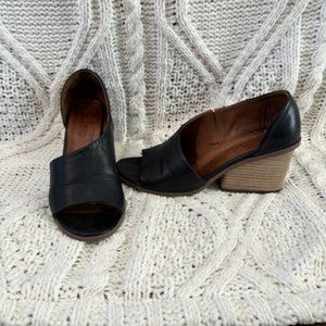 Leather Black open toe shoes